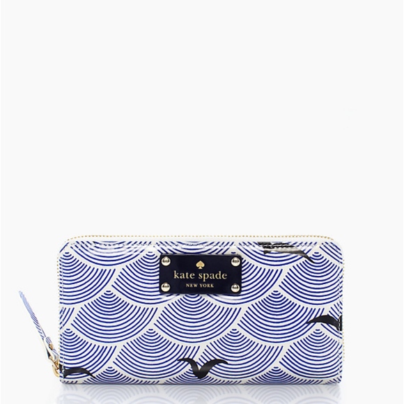 kate spade Handbags - KATE SPADE BIRDS OVER ARCHES LACEY WALLET